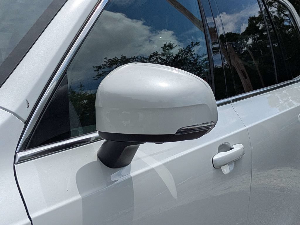 Certified 2026 Volvo XC90 B6 Ultra w/ Protection Package AWD/4WD image 10