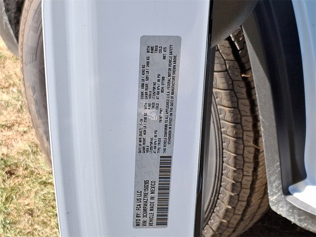 New 2024 RAM ProMaster 3500 w/ Delivery Van Package image 17