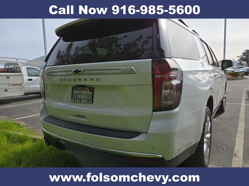 Used 2021 Chevrolet Suburban High Country w/ Premium Package image 6