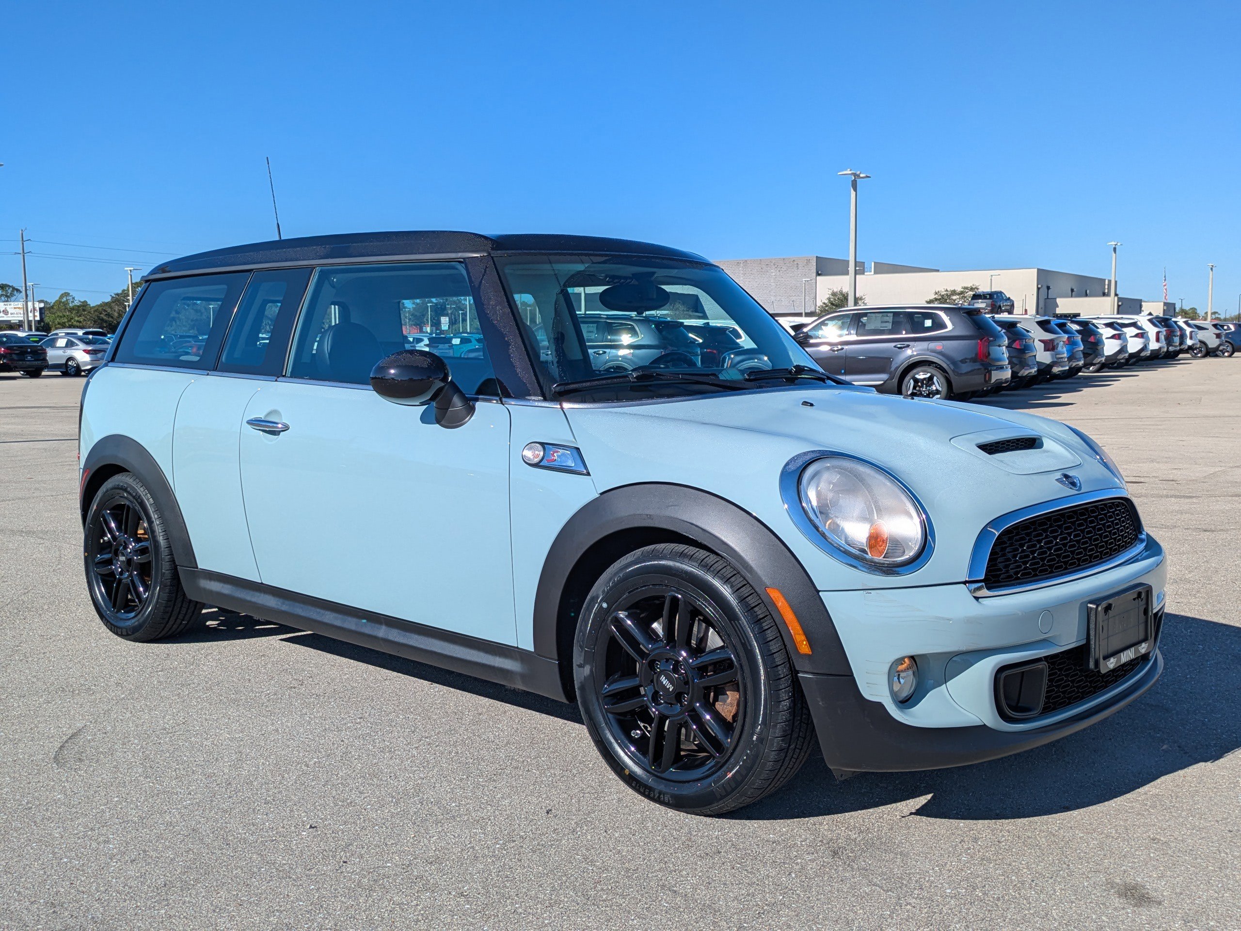 Used 2012 MINI Cooper Clubman S image 1