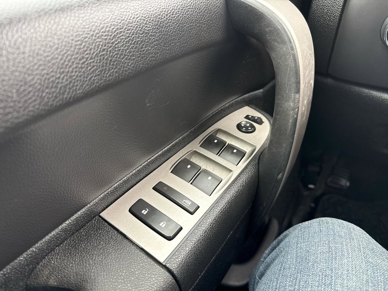 Used 2011 Chevrolet Silverado 3500 LT w/ Interior Plus Package AWD/4WD image 18