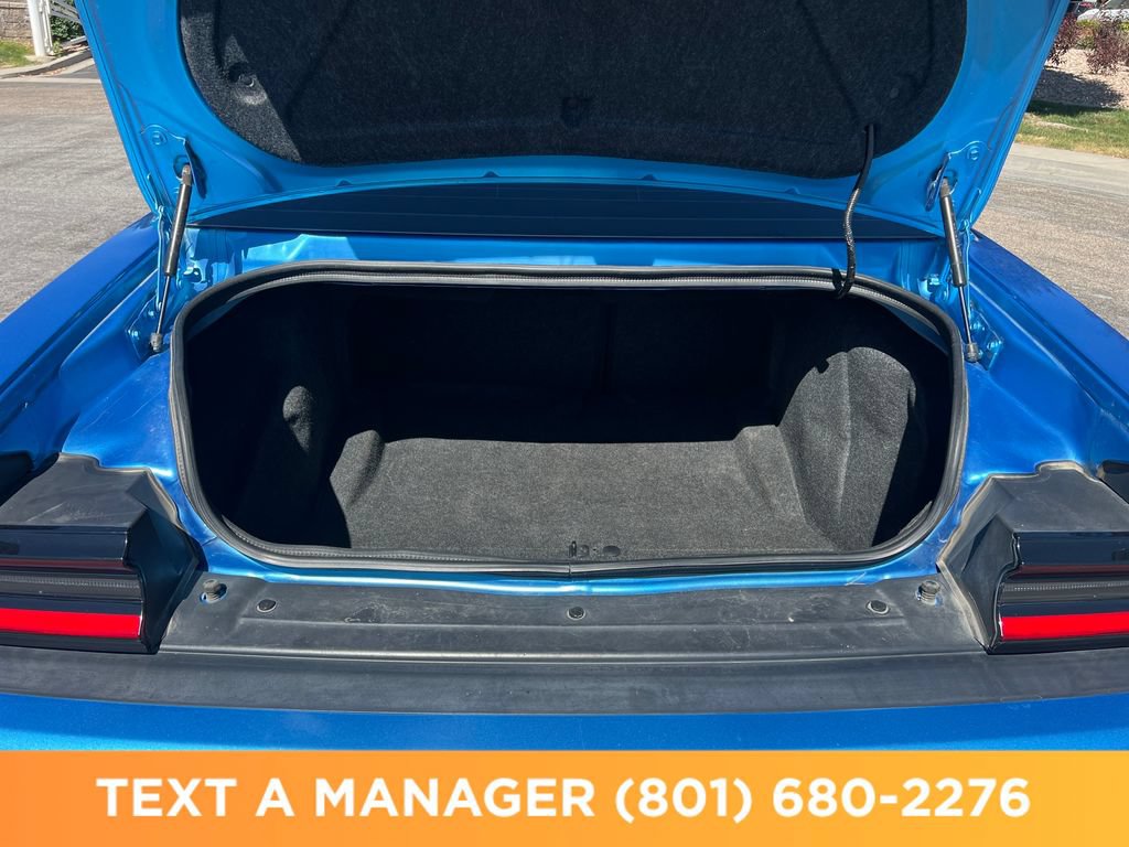Used 2019 Dodge Challenger SXT RWD image 21