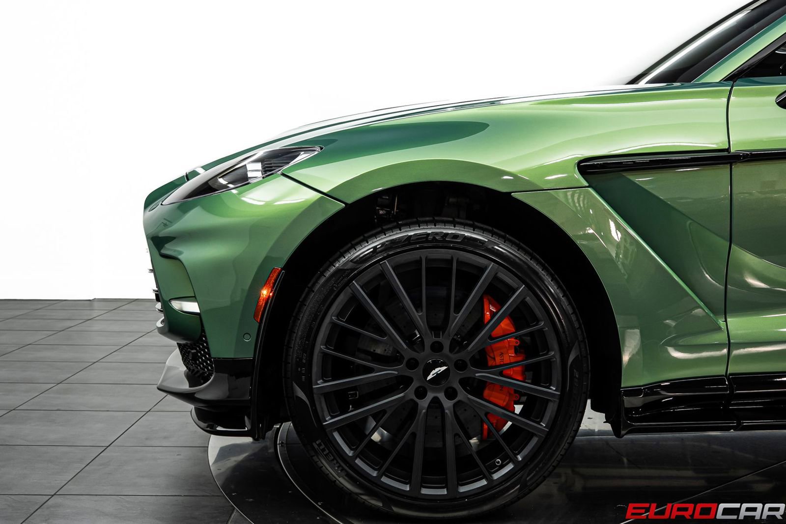 Used 2023 Aston Martin DBX 707 AWD/4WD image 13