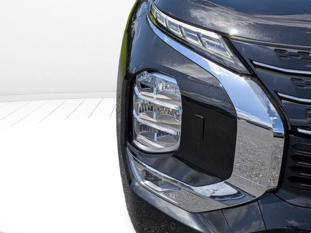 Used 2024 Mitsubishi Outlander SE AWD/4WD image 9