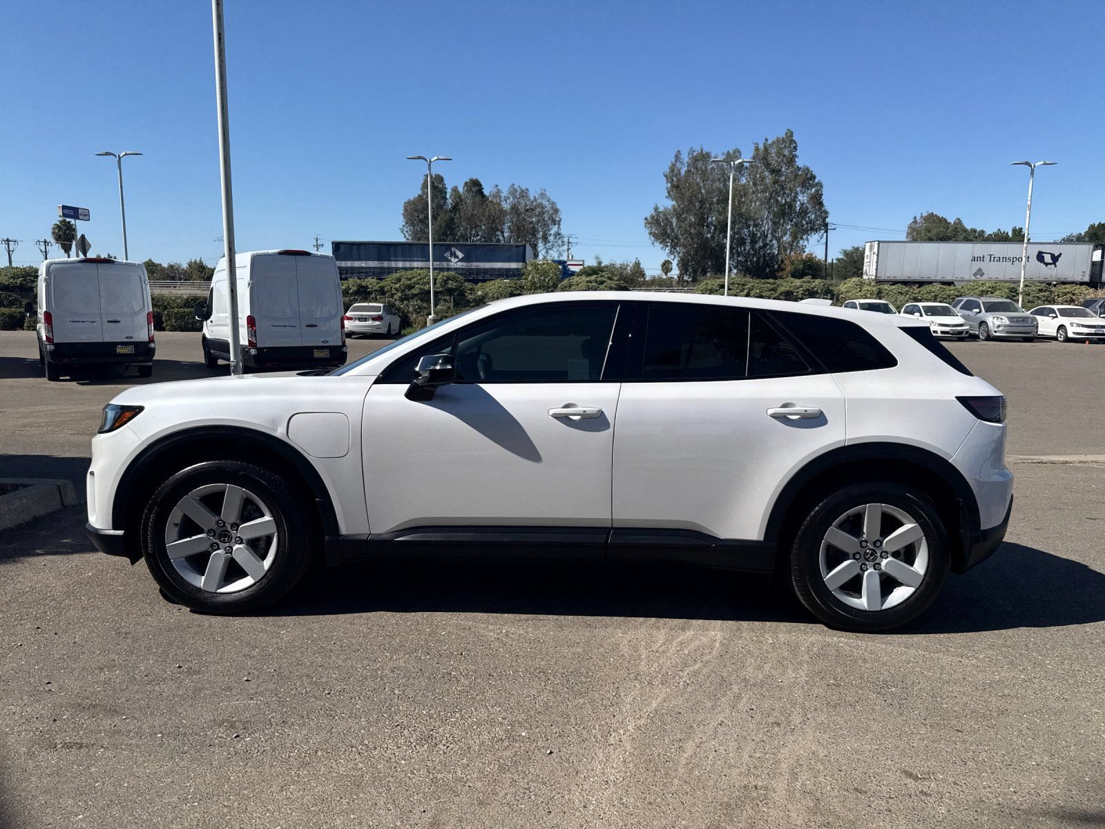 Used 2024 Honda Prologue EX image 6
