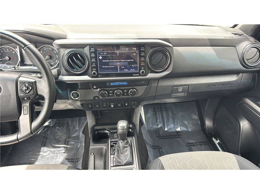 Used 2021 Toyota Tacoma TRD Sport w/ Technology Package RWD image 17
