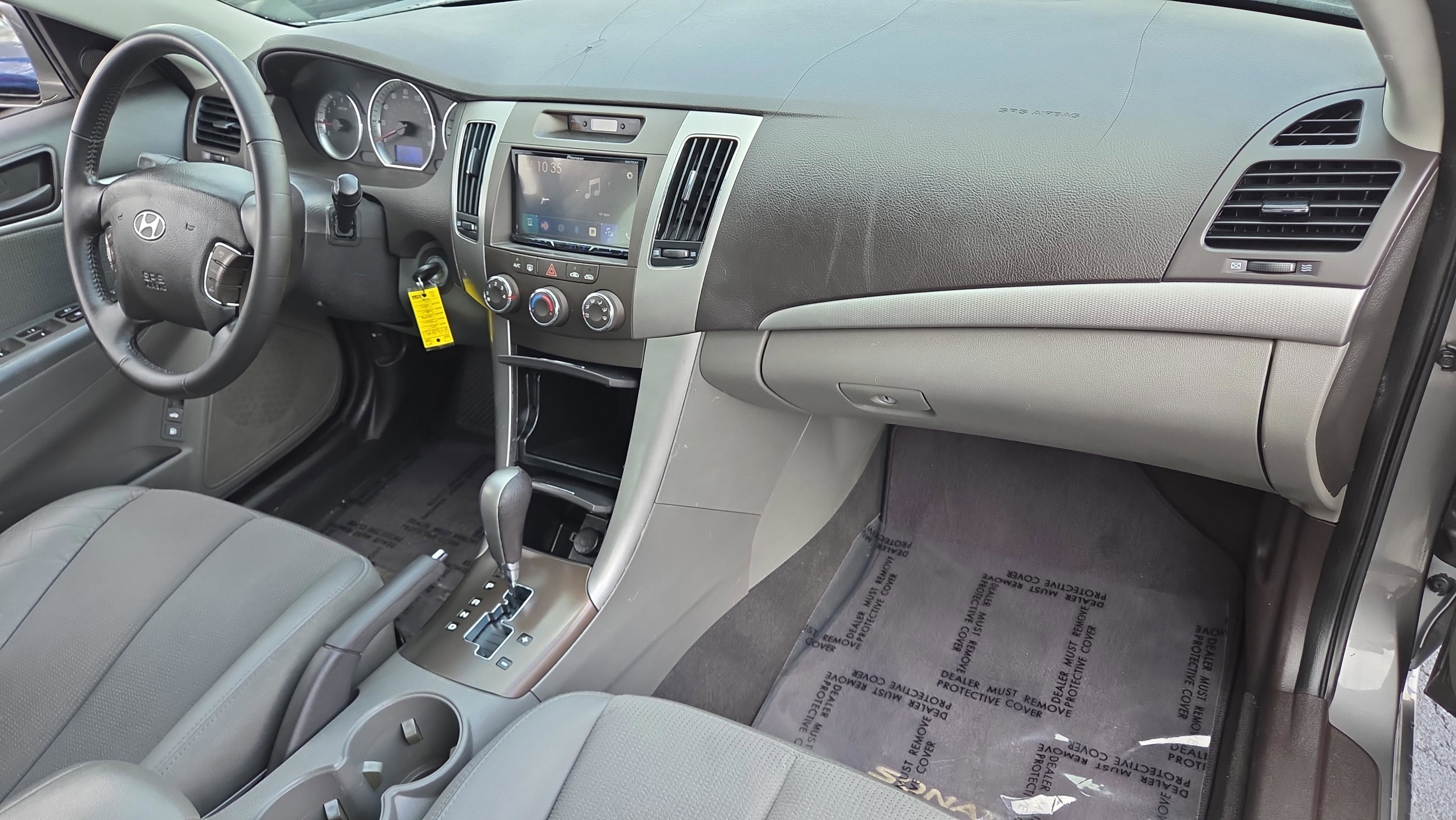 Used 2010 Hyundai Sonata SE FWD image 17