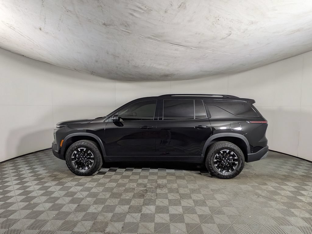 Certified 2024 Chevrolet Traverse Z71 w/ Enhanced Driving Package AWD/4WD image 3