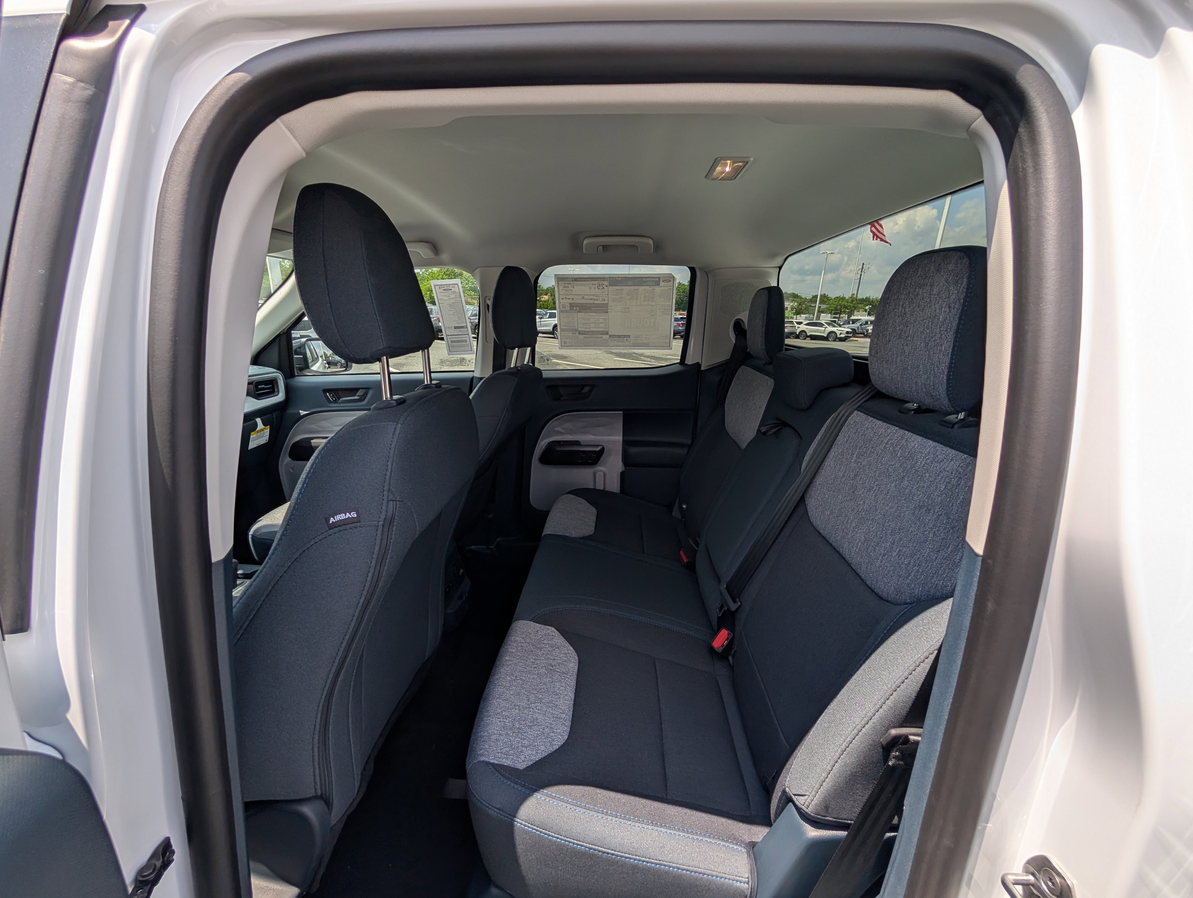 New 2025 Ford Maverick XLT w/ XLT Luxury Package image 11