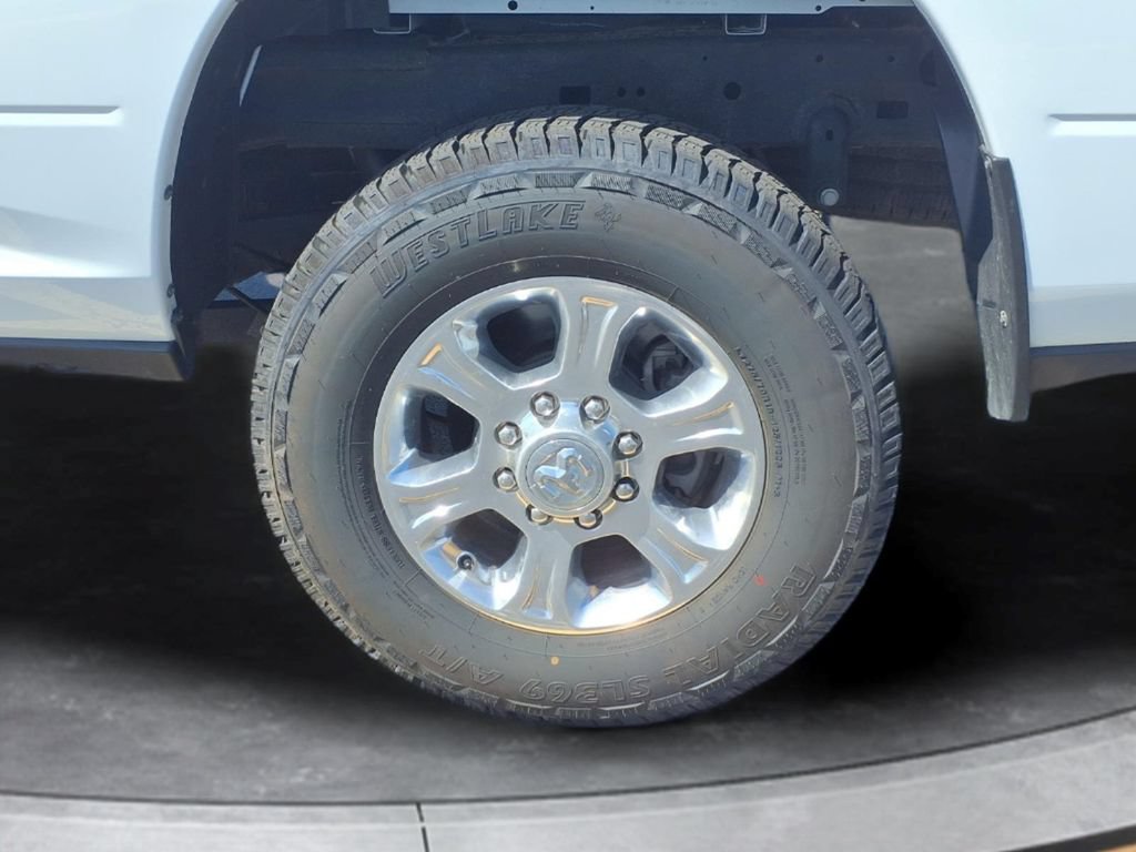 Used 2024 RAM 2500 Big Horn AWD/4WD image 19
