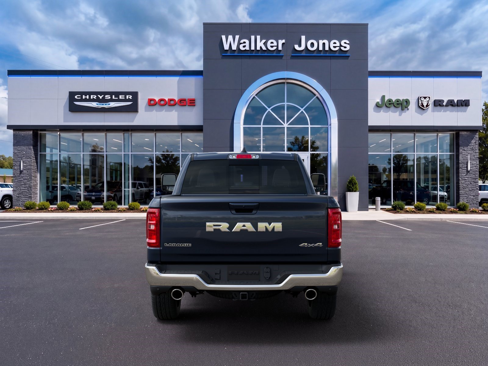 New 2026 RAM 1500 Laramie AWD/4WD image 7