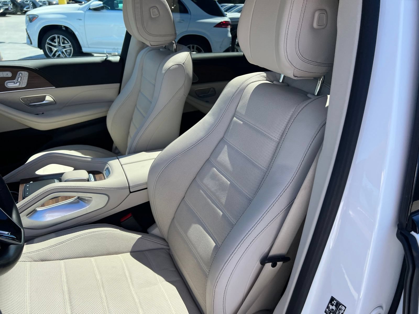 Used 2024 Mercedes-Benz GLE 580 4MATIC image 14