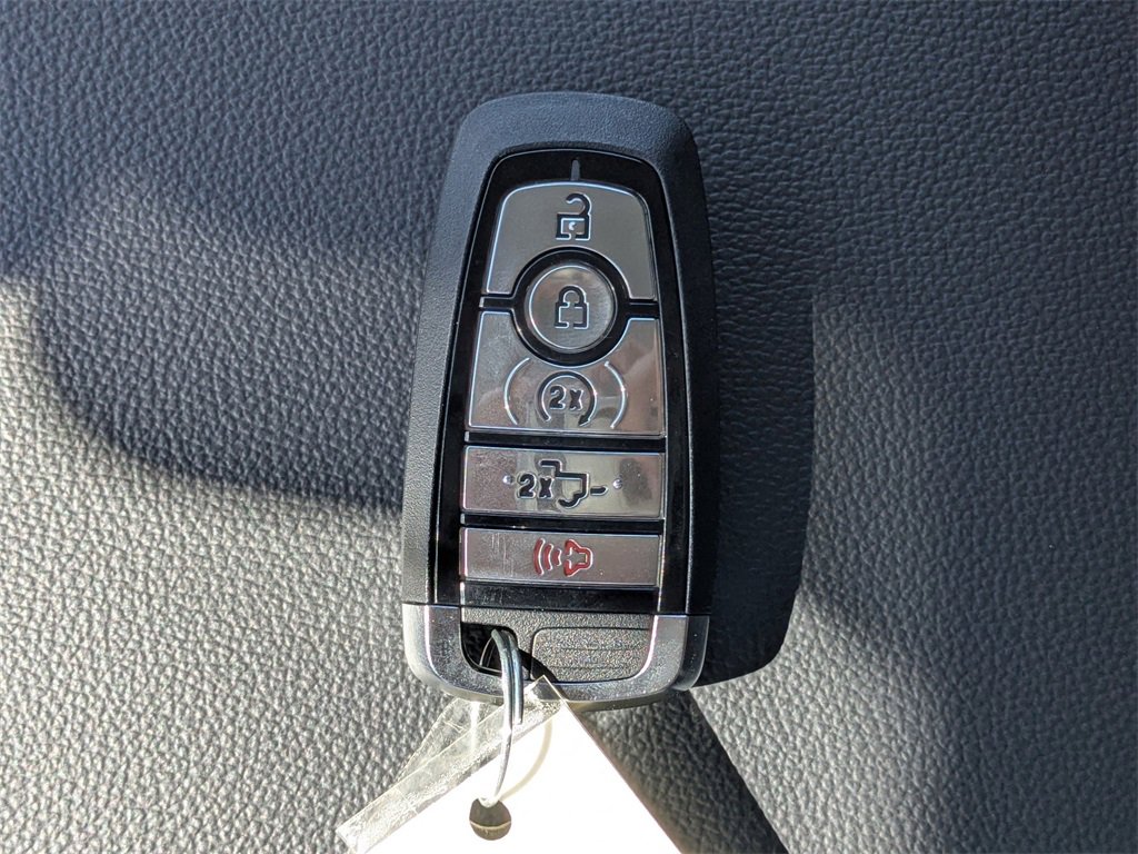 New 2026 Ford F250 Lariat image 34