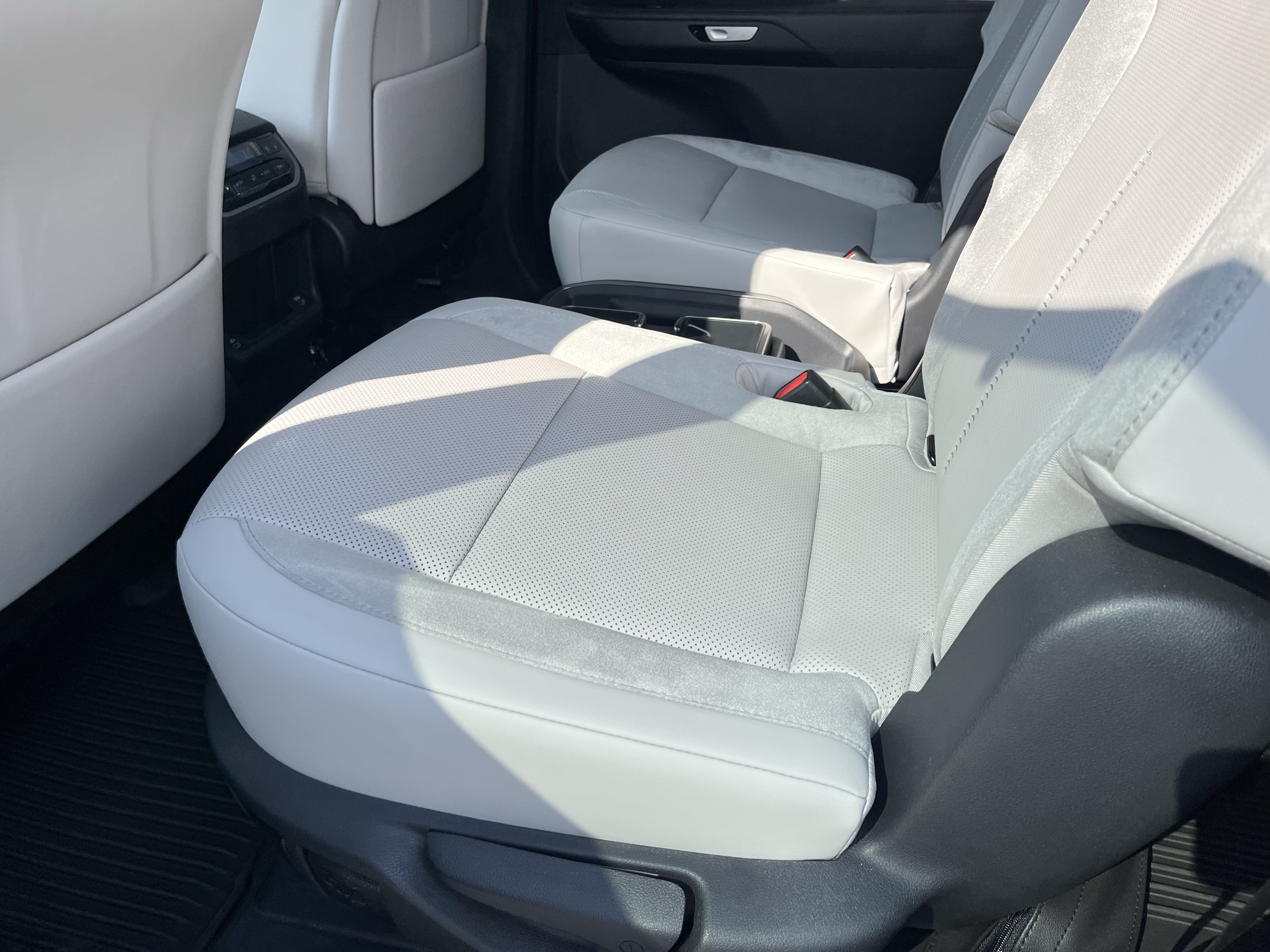 Used 2025 Lexus TX 350 AWD w/ Technology Package image 31