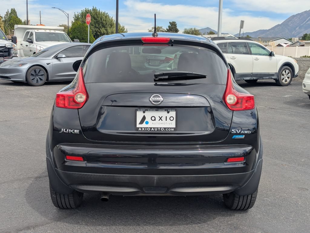 Used 2014 Nissan Juke SV AWD/4WD image 6