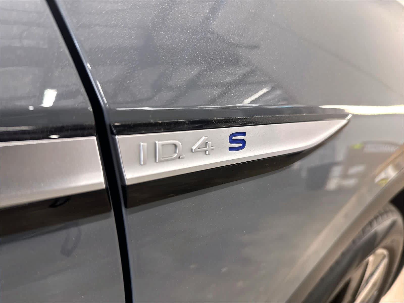 Used 2023 Volkswagen ID.4 S RWD image 27