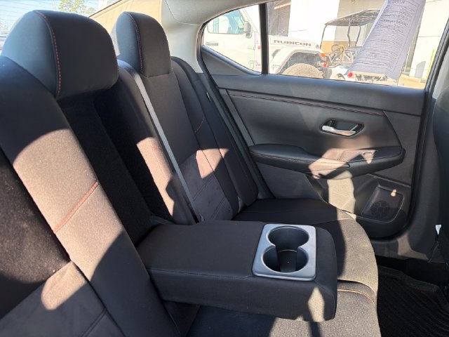 Used 2024 Nissan Sentra SR FWD image 29