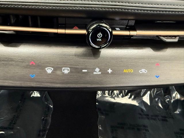 Used 2024 Nissan Ariya FWD image 32