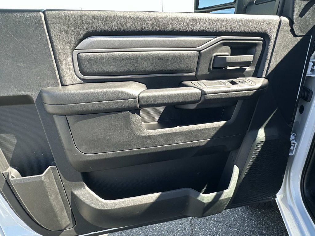 New 2025 RAM 3500 Tradesman AWD/4WD image 15