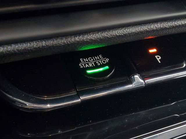 Used 2023 Lincoln Corsair Reserve w/ Equipment Group 201A image 21