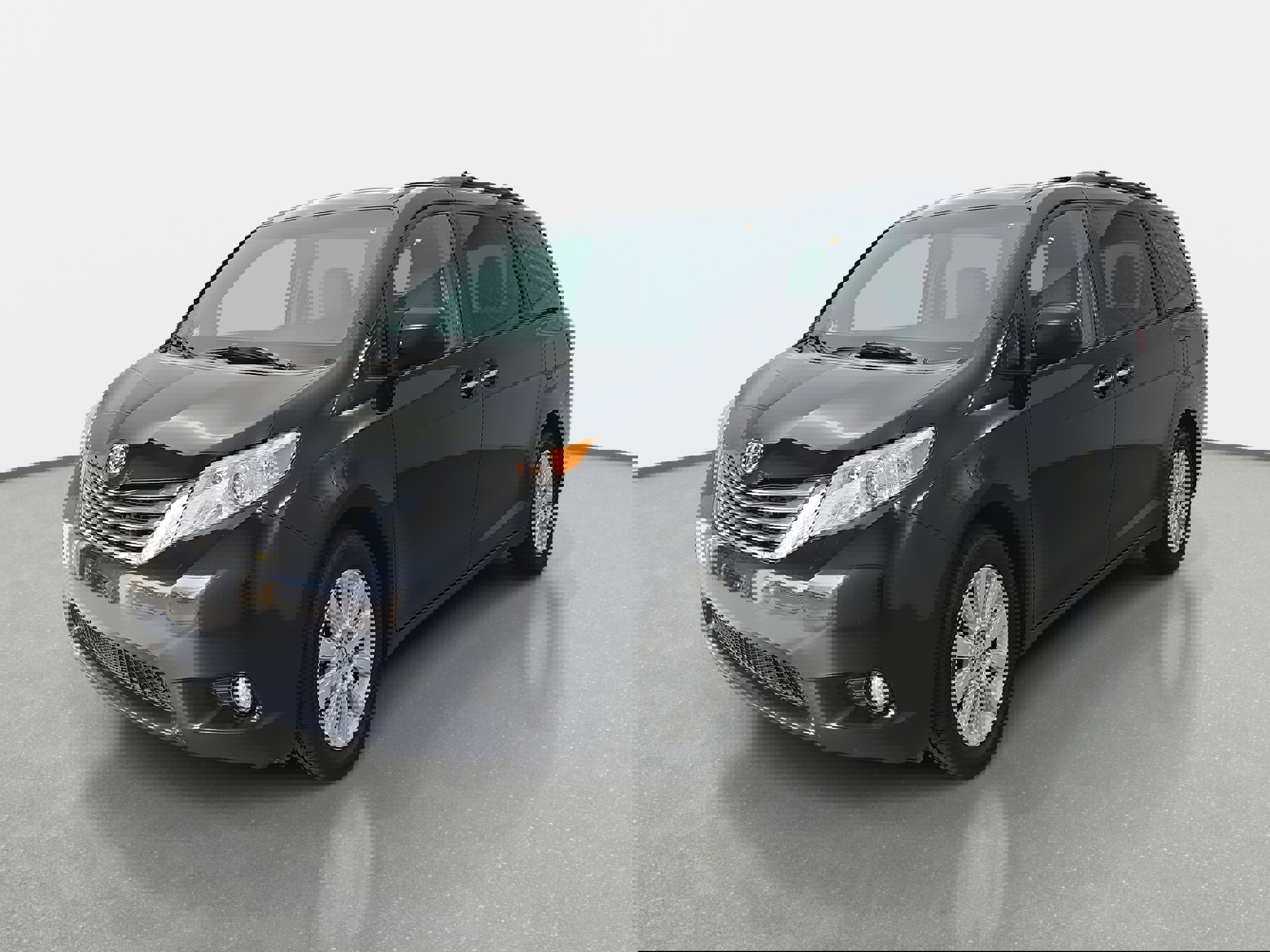 Used 2015 Toyota Sienna XLE image 7