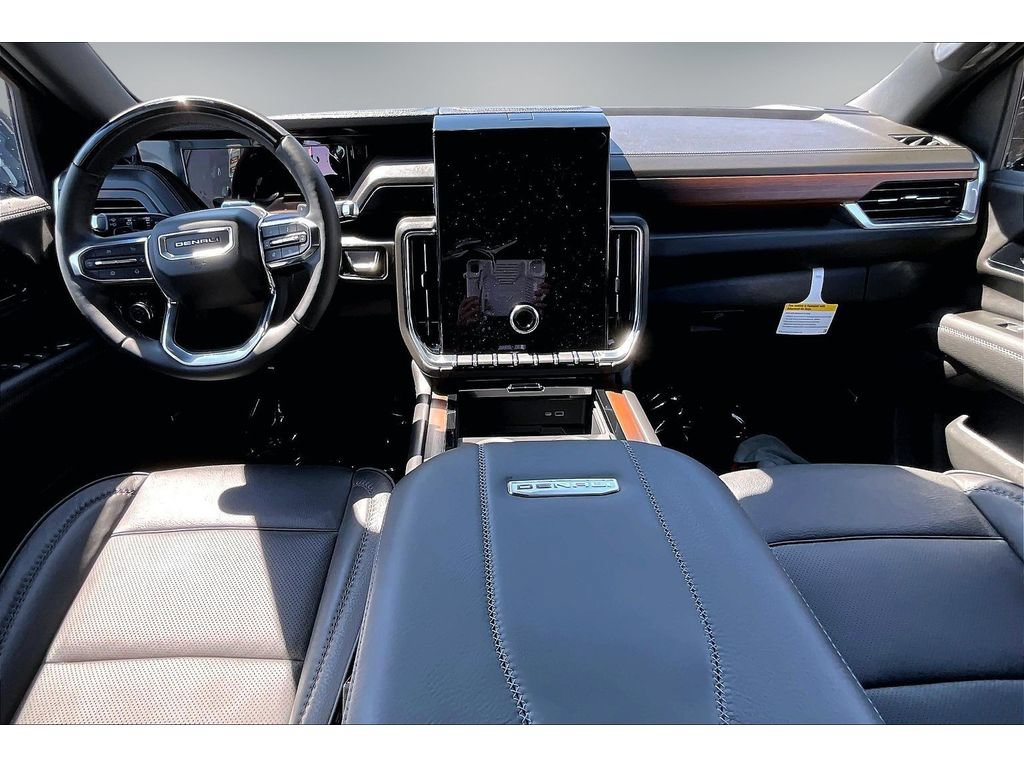 New 2026 GMC Yukon XL Denali w/ Denali Reserve Package AWD/4WD image 5