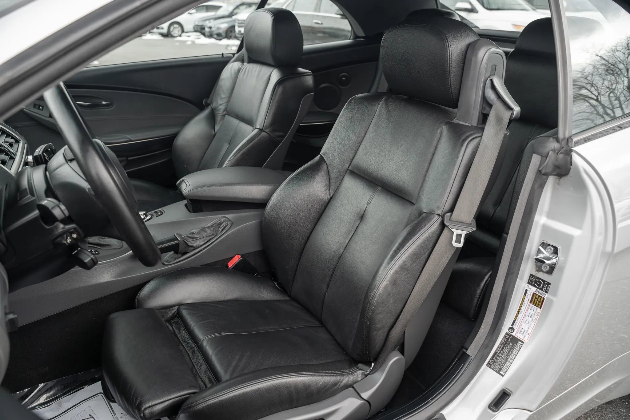 Used 2005 BMW 645Ci 645Ci Convertible 2D image 12