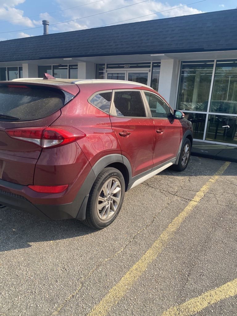 Used 2017 Hyundai Tucson SE Plus image 3