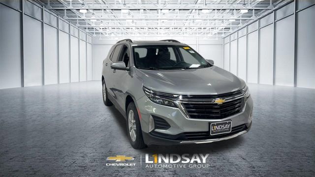 Used 2023 Chevrolet Equinox LT AWD/4WD image 4