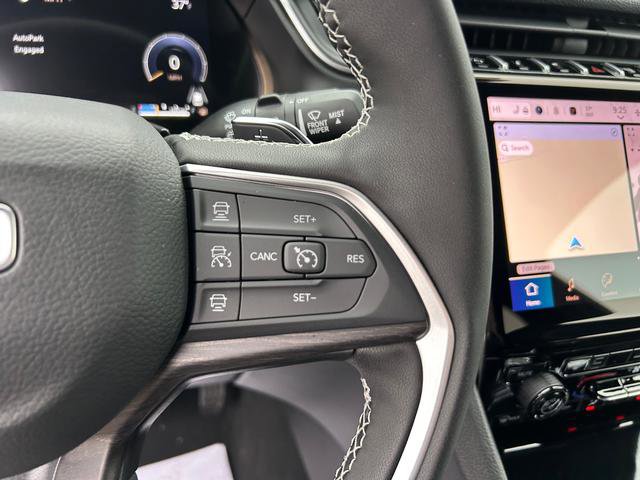 New 2025 Jeep Grand Cherokee Limited image 15