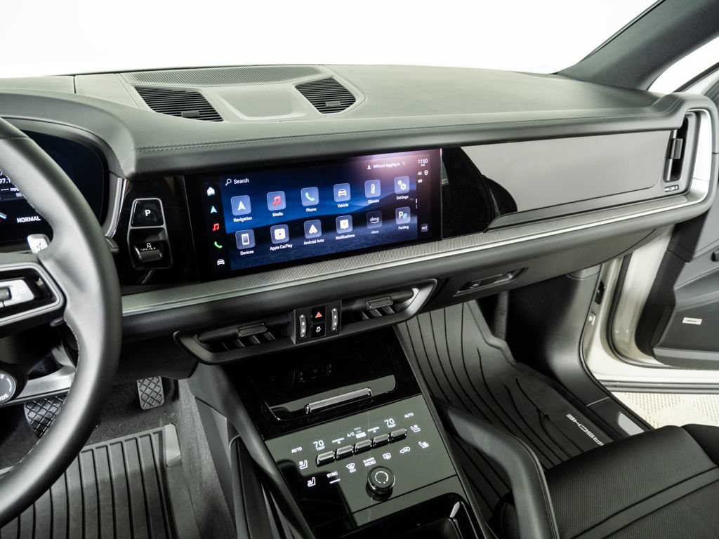New 2026 Porsche Cayenne AWD/4WD image 13