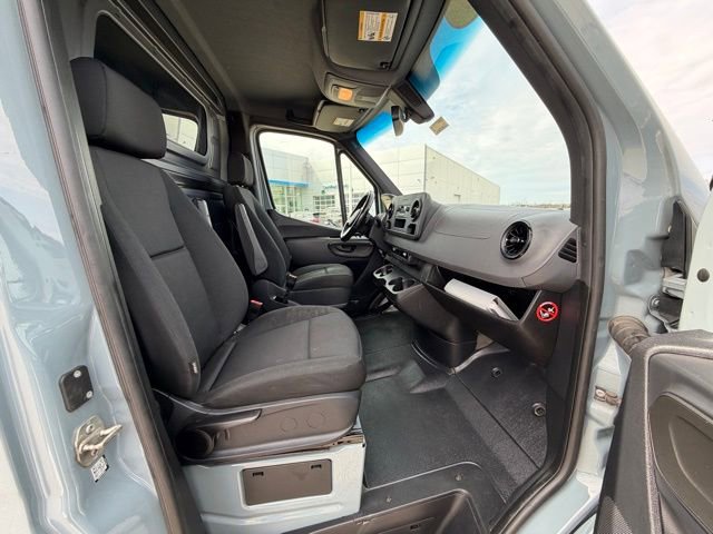 Used 2021 Mercedes-Benz Sprinter 1500 image 19