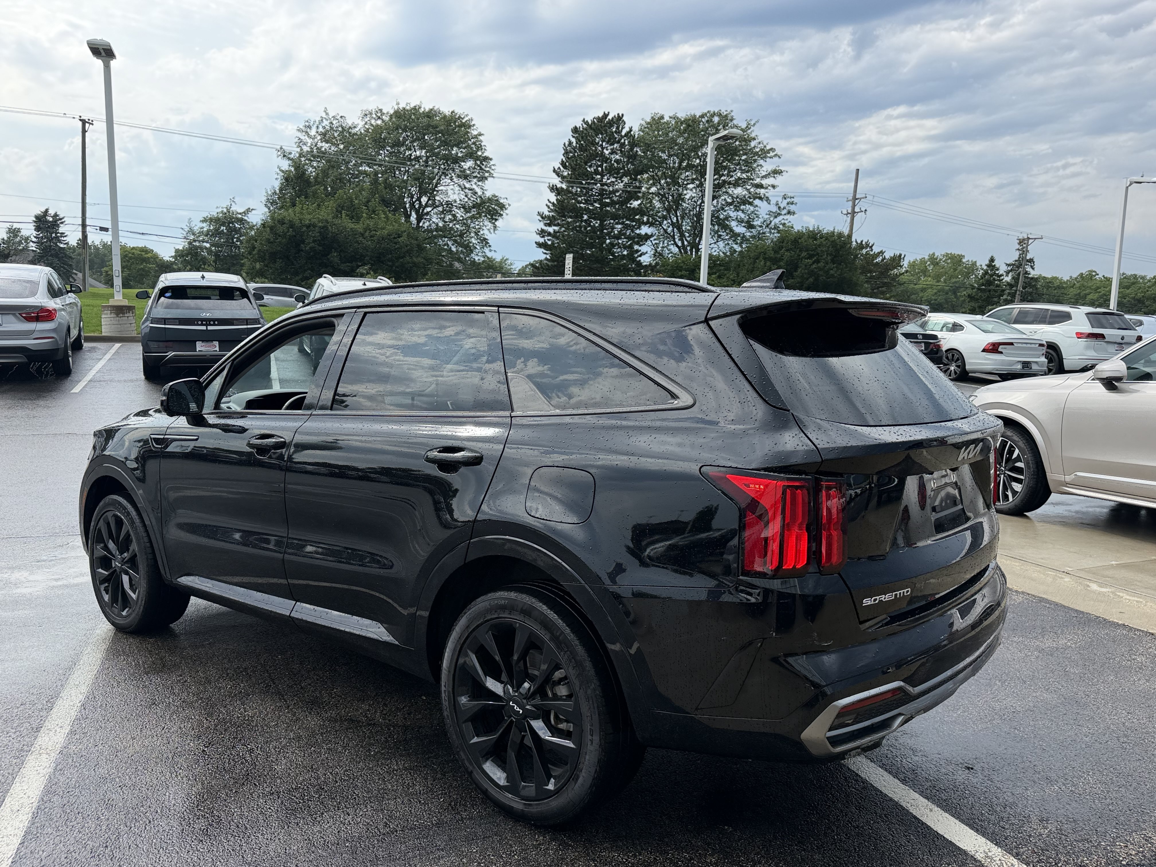 Used 2023 Kia Sorento SX AWD/4WD image 5