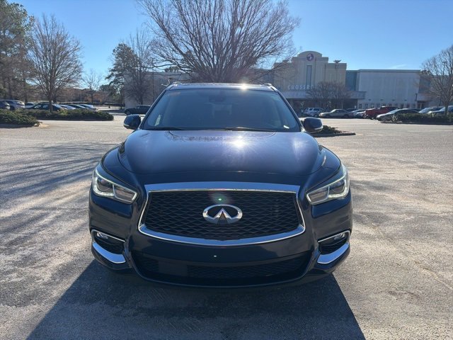 Used 2019 INFINITI QX60 Luxe w/ Essential Package image 3