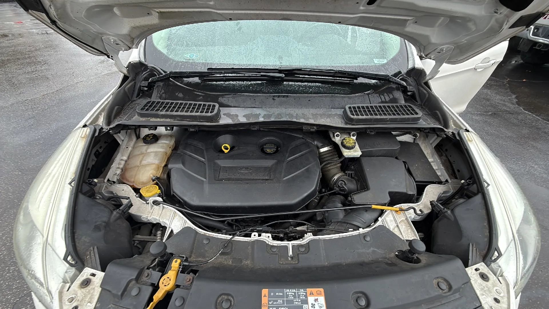 Used 2016 Ford Escape Titanium image 9