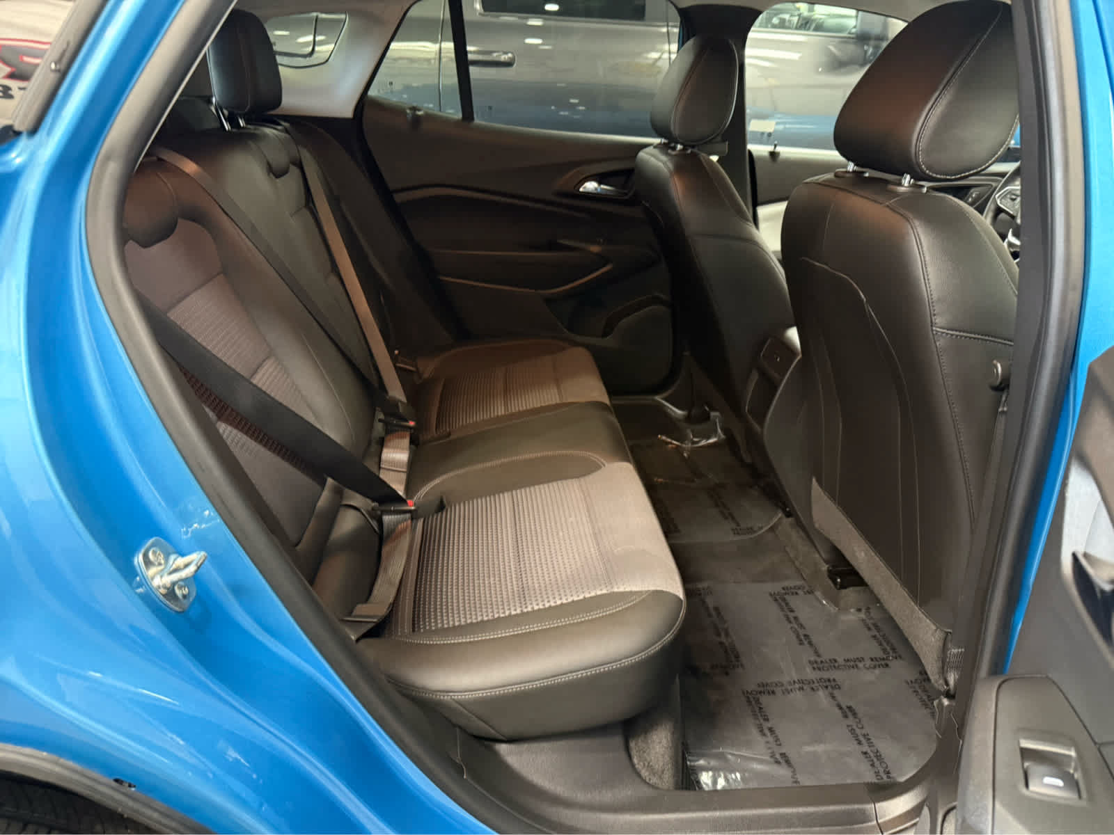 Used 2025 Chevrolet Trax LT w/ Driver Confidence Package FWD image 24