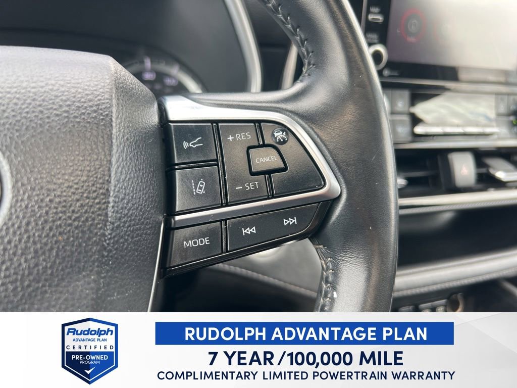 Used 2021 Toyota Highlander XSE FWD image 33
