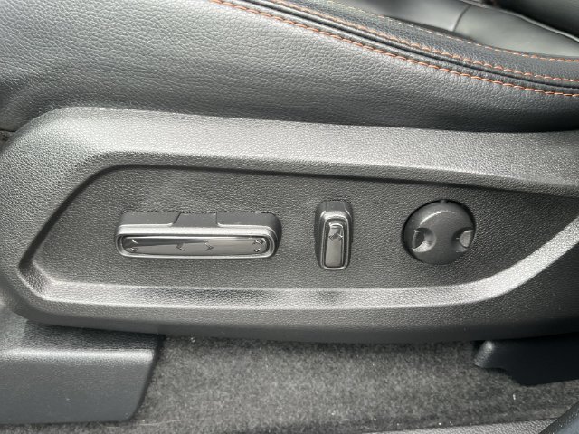 Used 2025 Honda Pilot TrailSport image 16