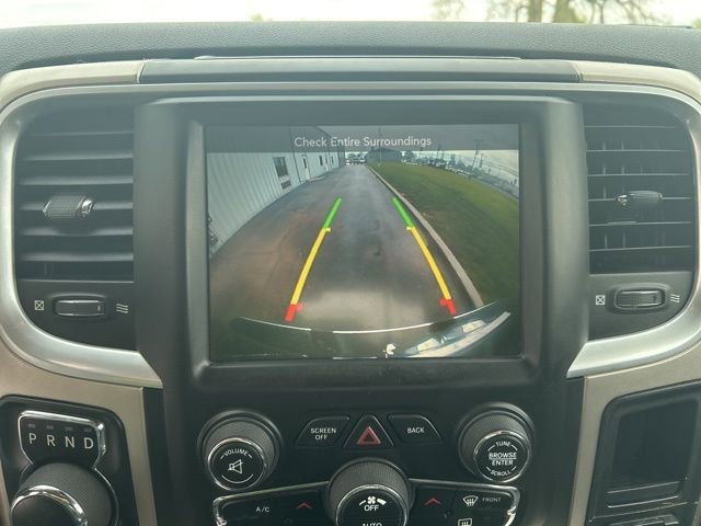 Used 2017 RAM 1500 Classic SLT w/ SLT Plus D￩cor Group AWD/4WD image 23