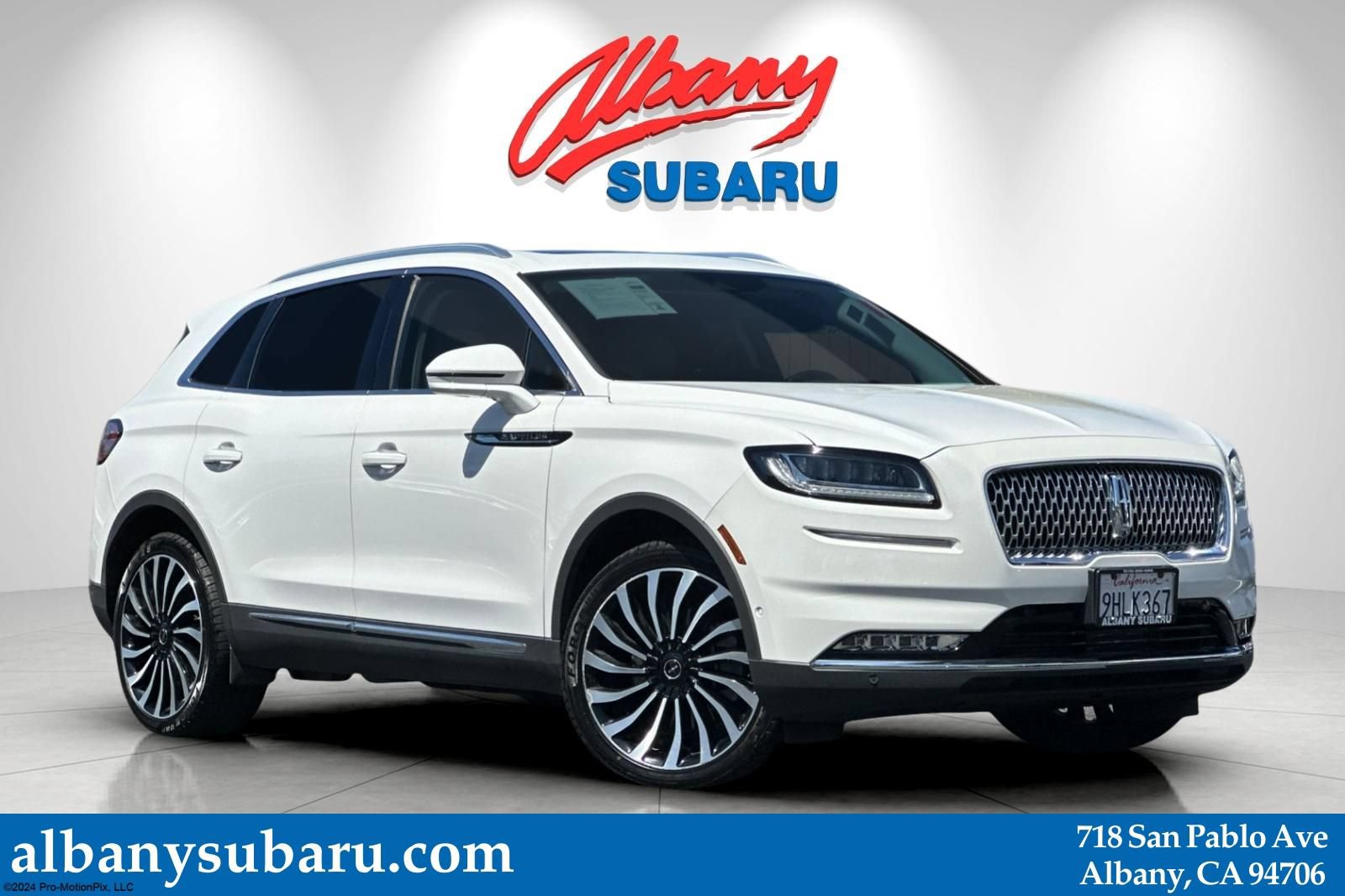 Used 2023 Lincoln Nautilus Black Label w/ Class II Trailer Tow Package AWD/4WD image 1