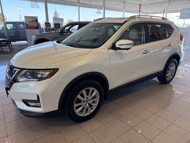Used 2018 Nissan Rogue SV w/ Sun & Sound Touring Package AWD/4WD image 35