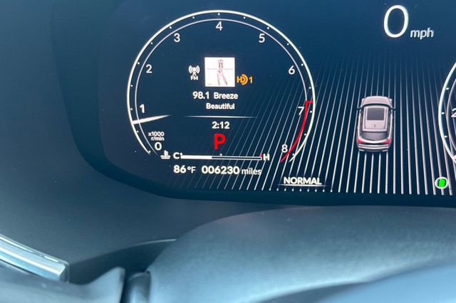 Used 2025 Acura MDX w/ Technology Package image 29