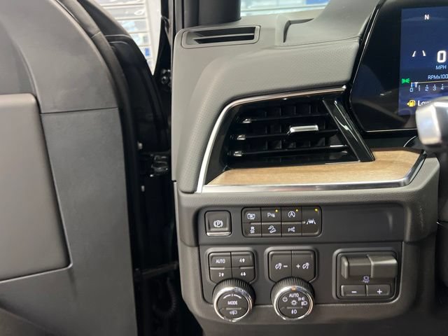 New 2026 Chevrolet Tahoe High Country AWD/4WD image 12