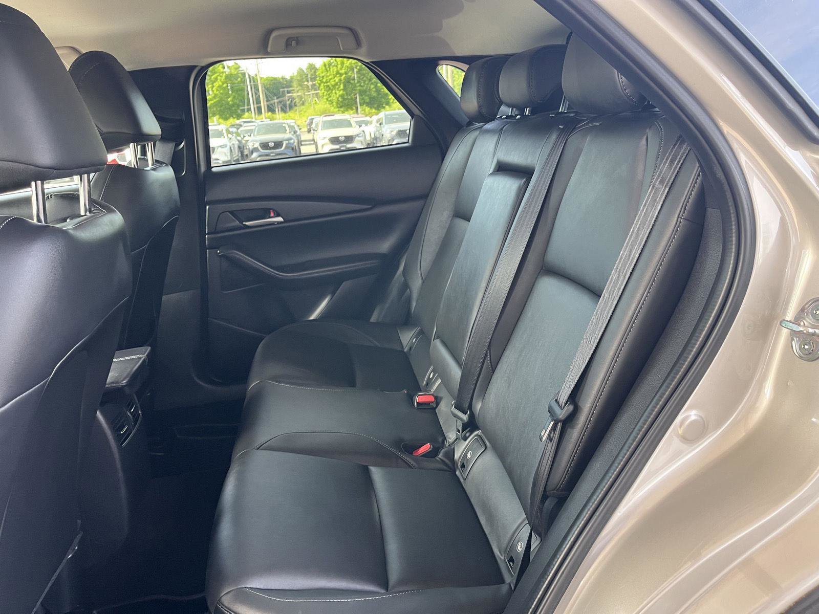 Used 2022 MAZDA CX-30 AWD 2.5 S w/ Select Package image 14