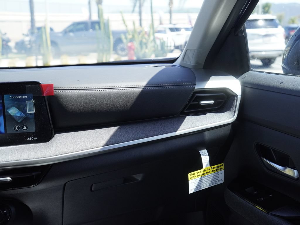 New 2026 Nissan Kicks SV w/ Interior Electronics Package FWD image 28