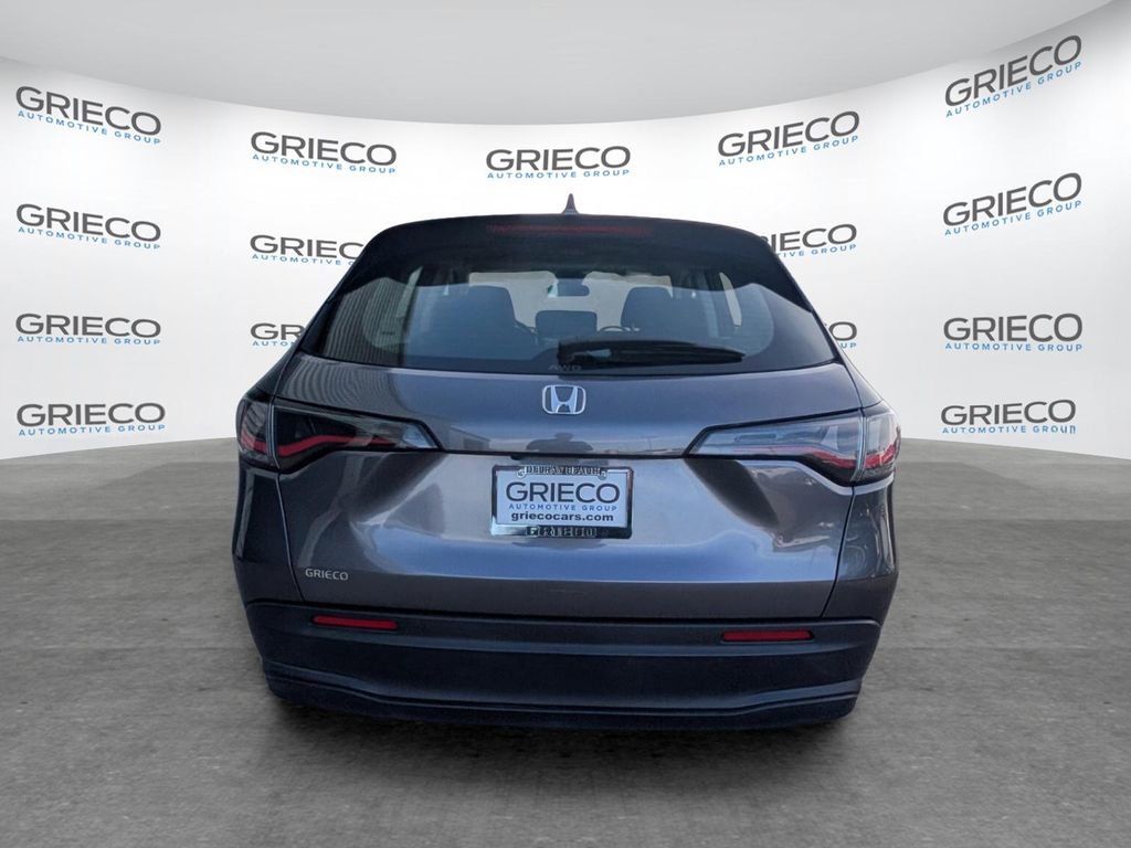 Used 2023 Honda HR-V LX image 6