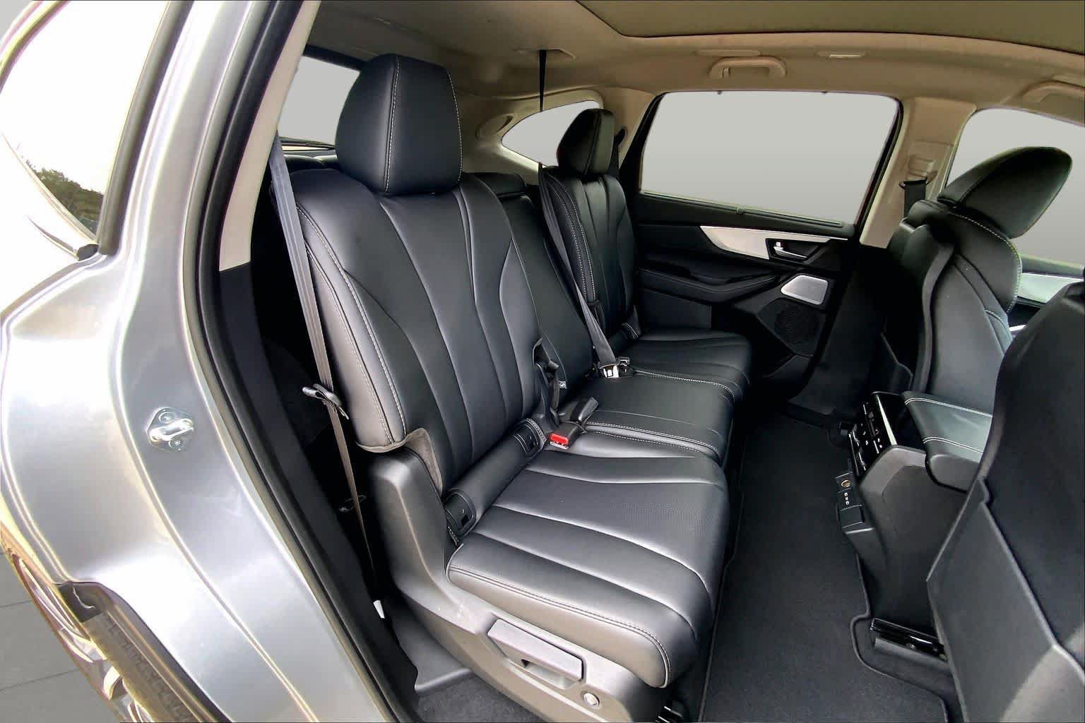 Used 2026 Acura MDX w/ Technology Package FWD image 20