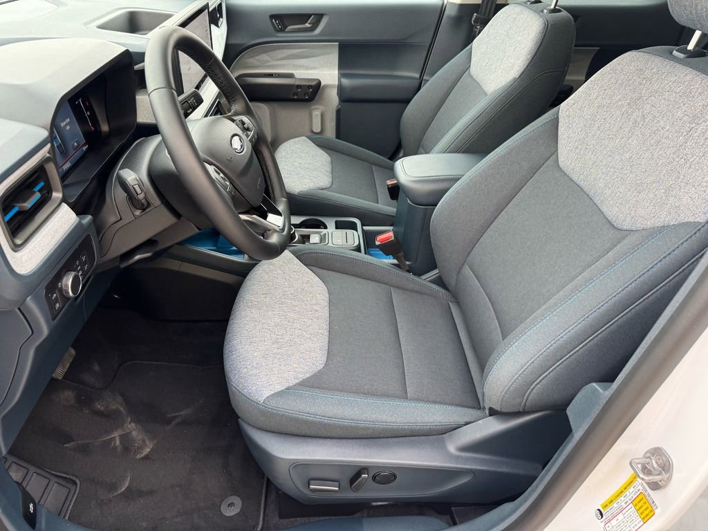 New 2025 Ford Maverick XLT w/ XLT Luxury Package image 9