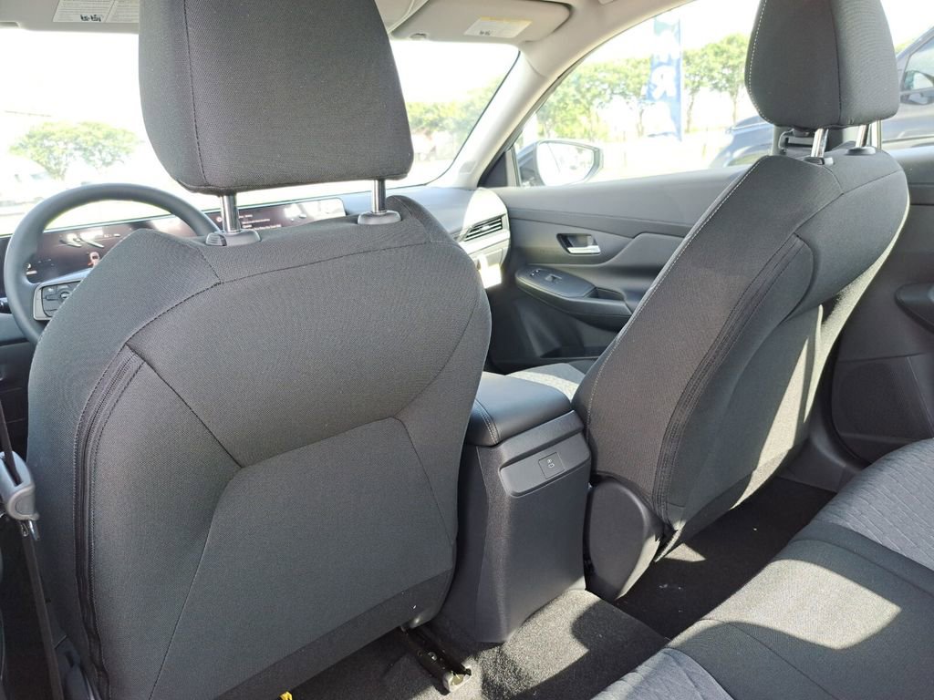 Used 2026 Nissan Sentra SV w/ Floor Mat Package FWD image 20