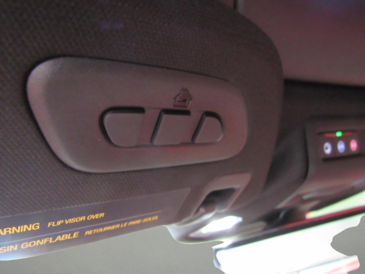 Used 2022 Chevrolet Corvette Stingray Preferred Cpe w/ Z51 Performance Package image 23